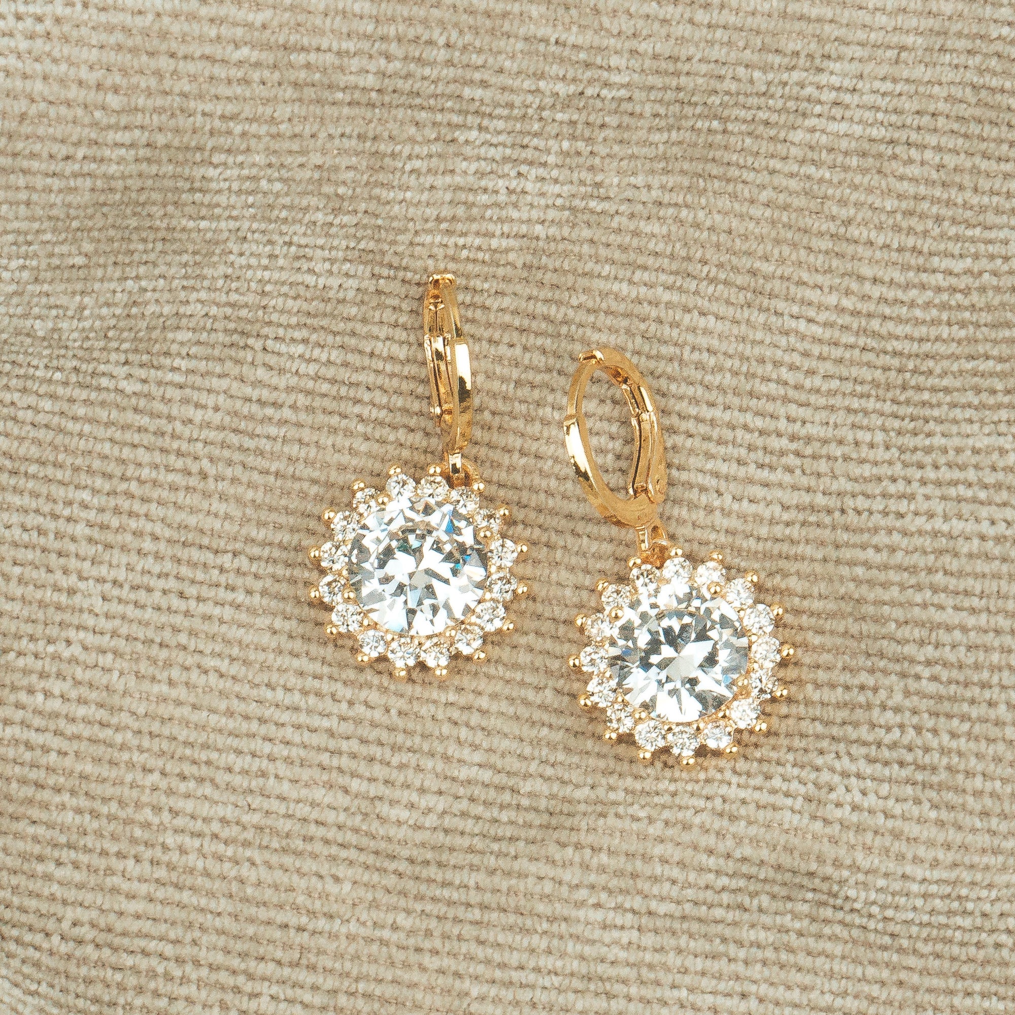 Sparkling Queen Earrings Gold