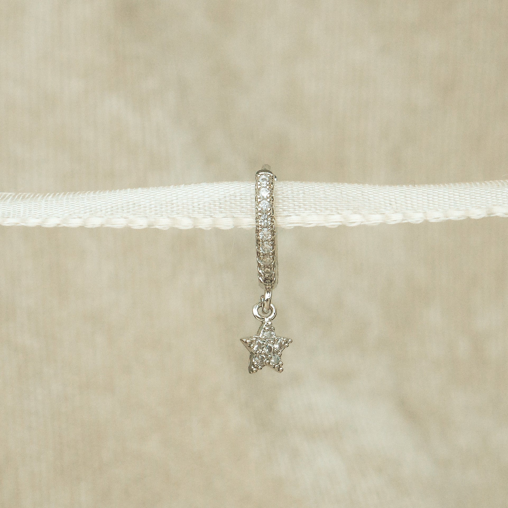 Sparkly Star Earring Silver