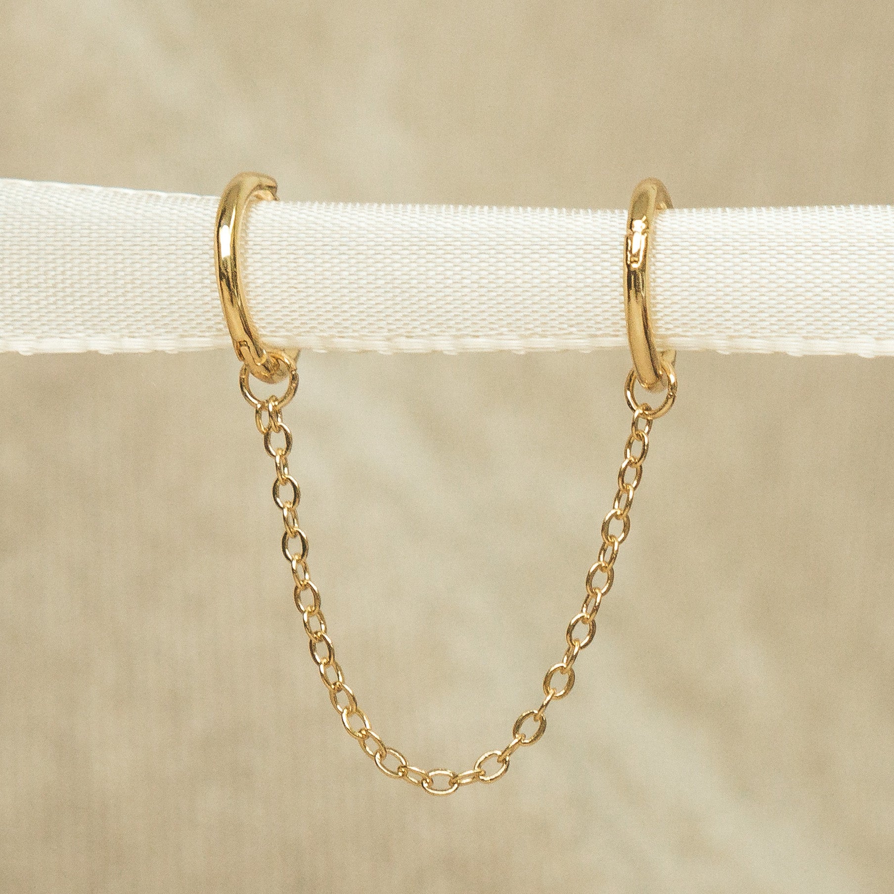 Connected Loops Earring Gold 