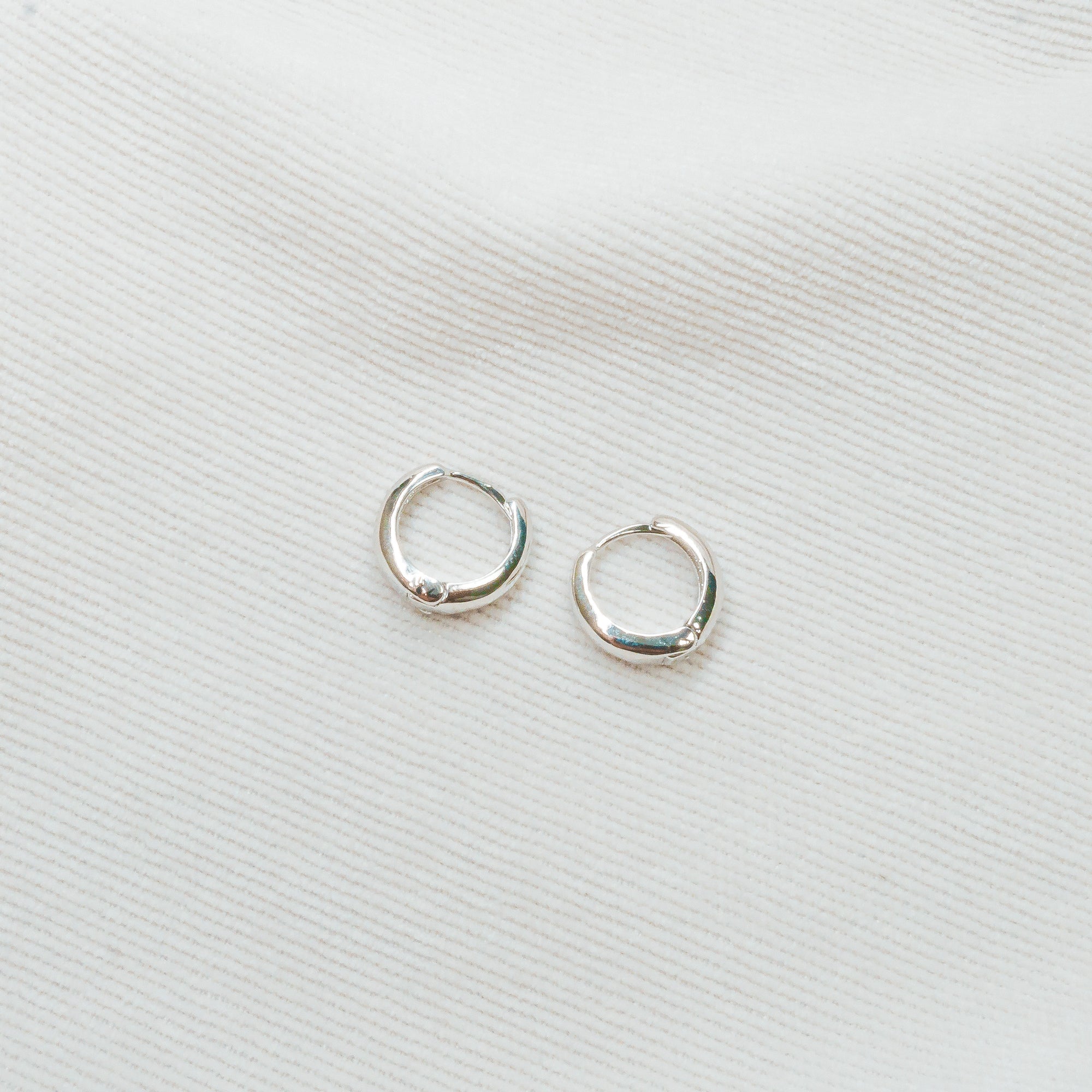 Loop Earring Silver