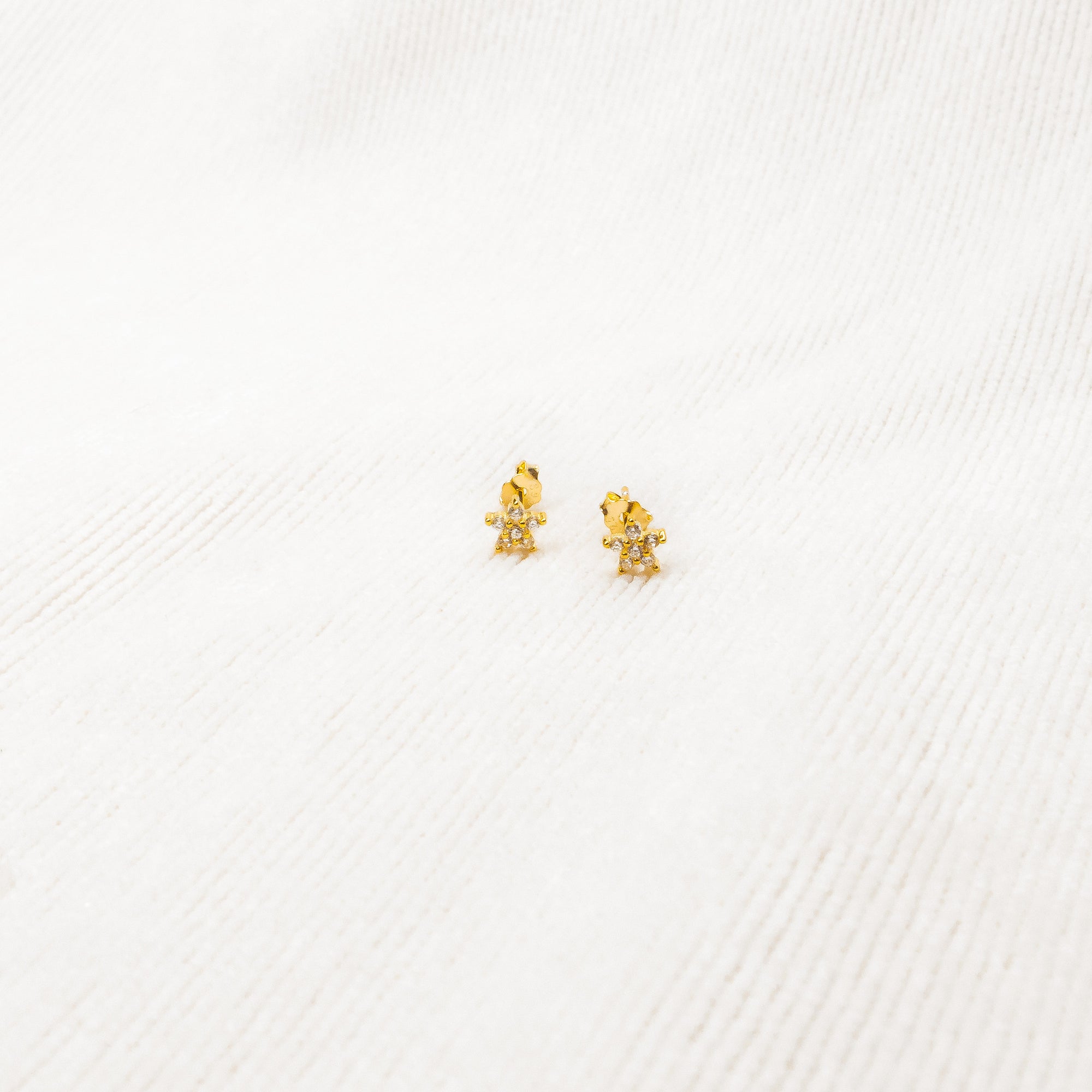 Star Studs Earrings Gold