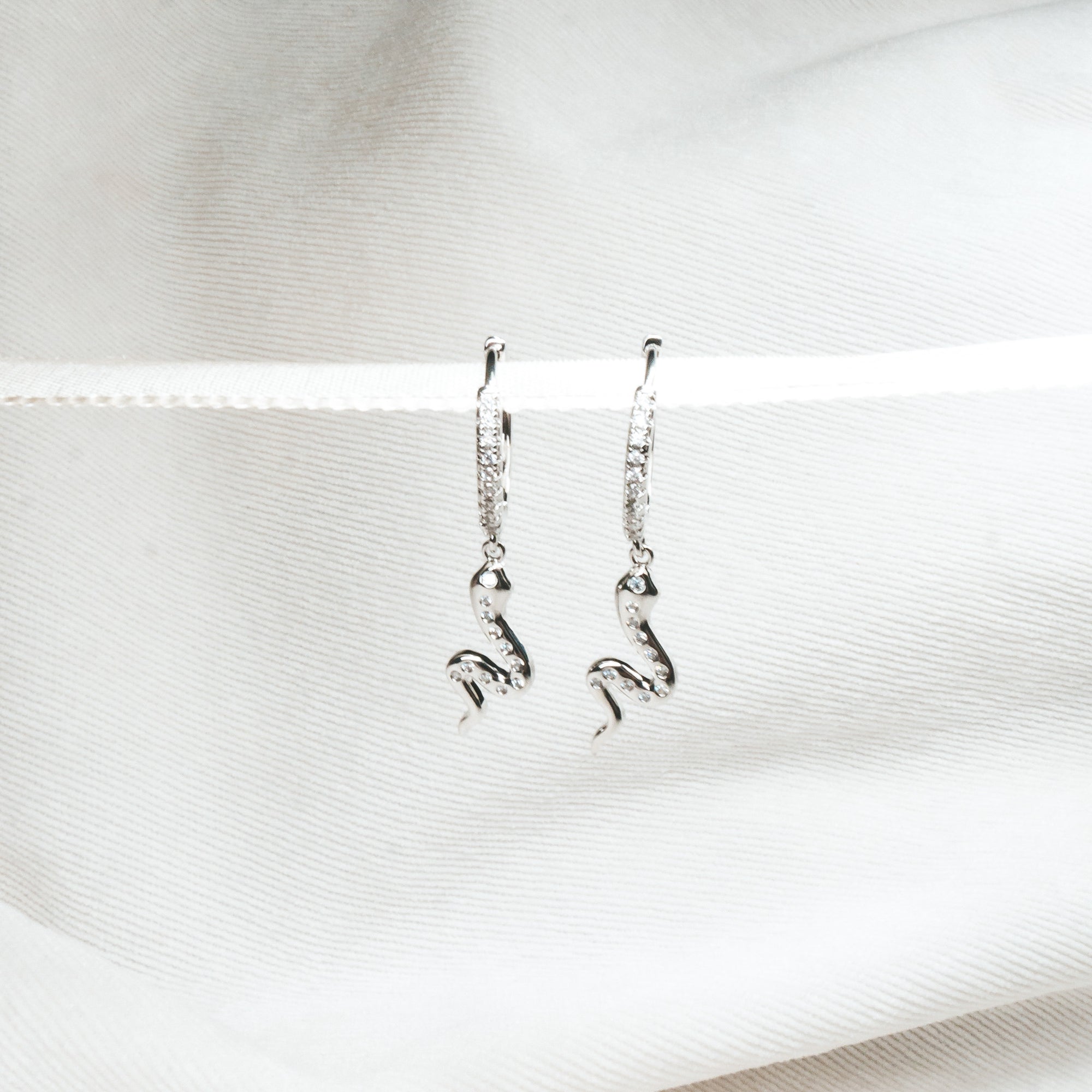 Snake Earring Silver