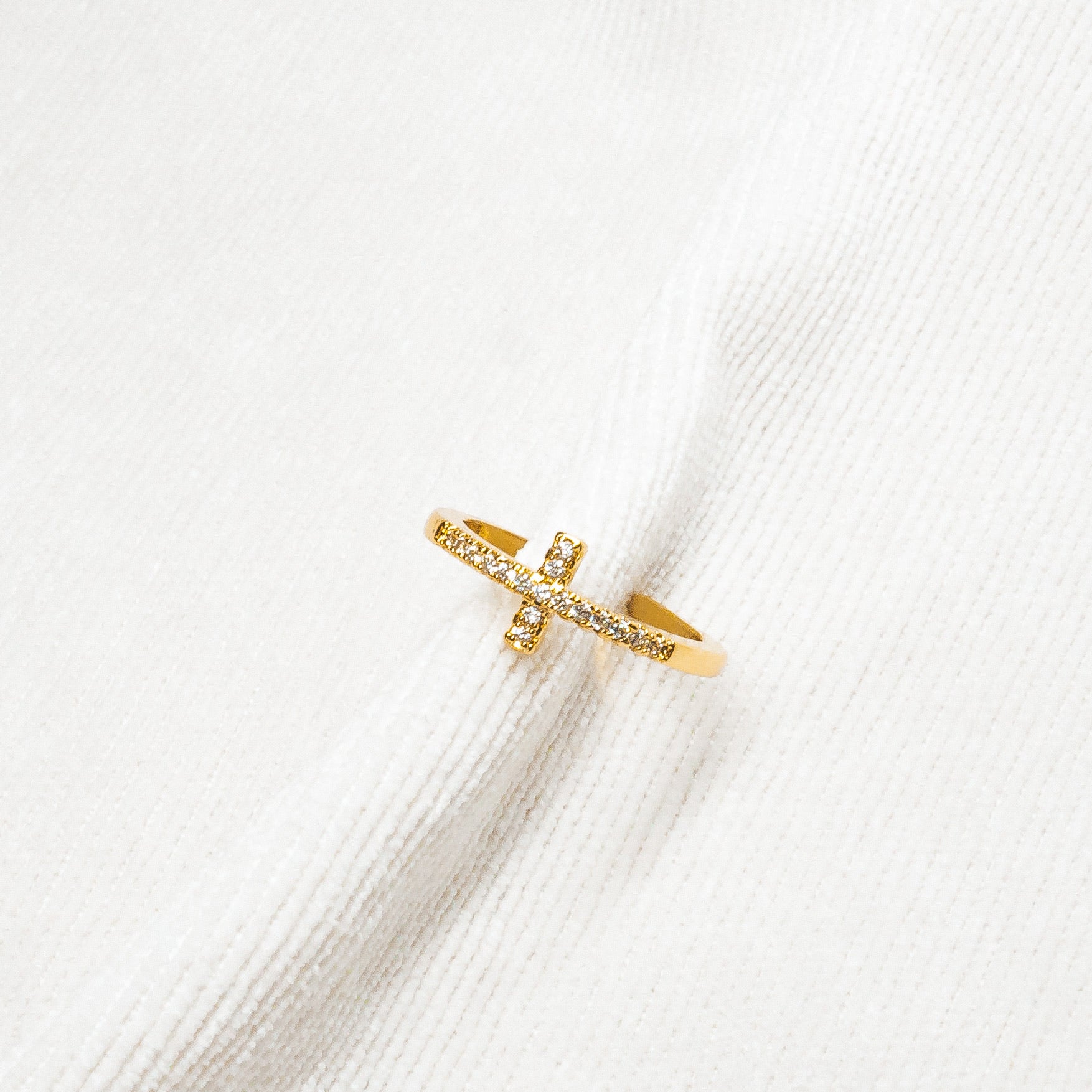 Cross Ring Gold