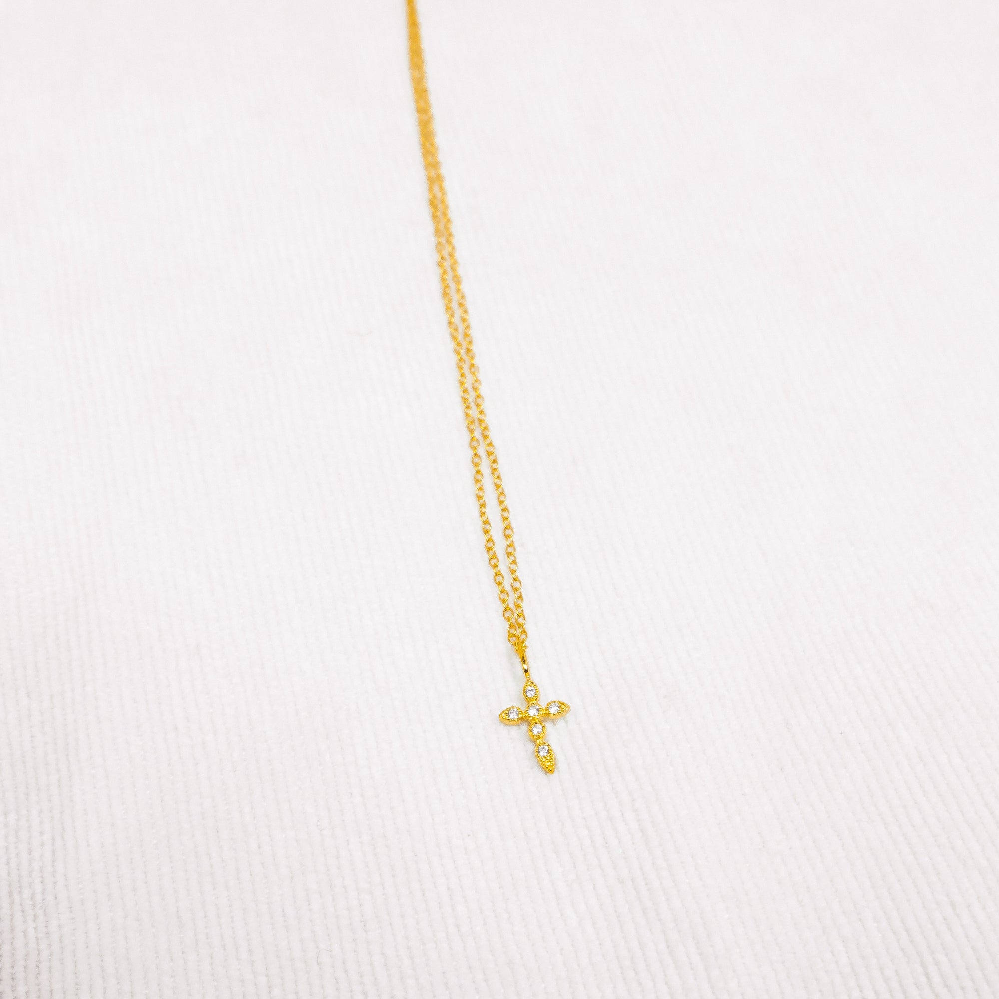 Cross Necklace Gold