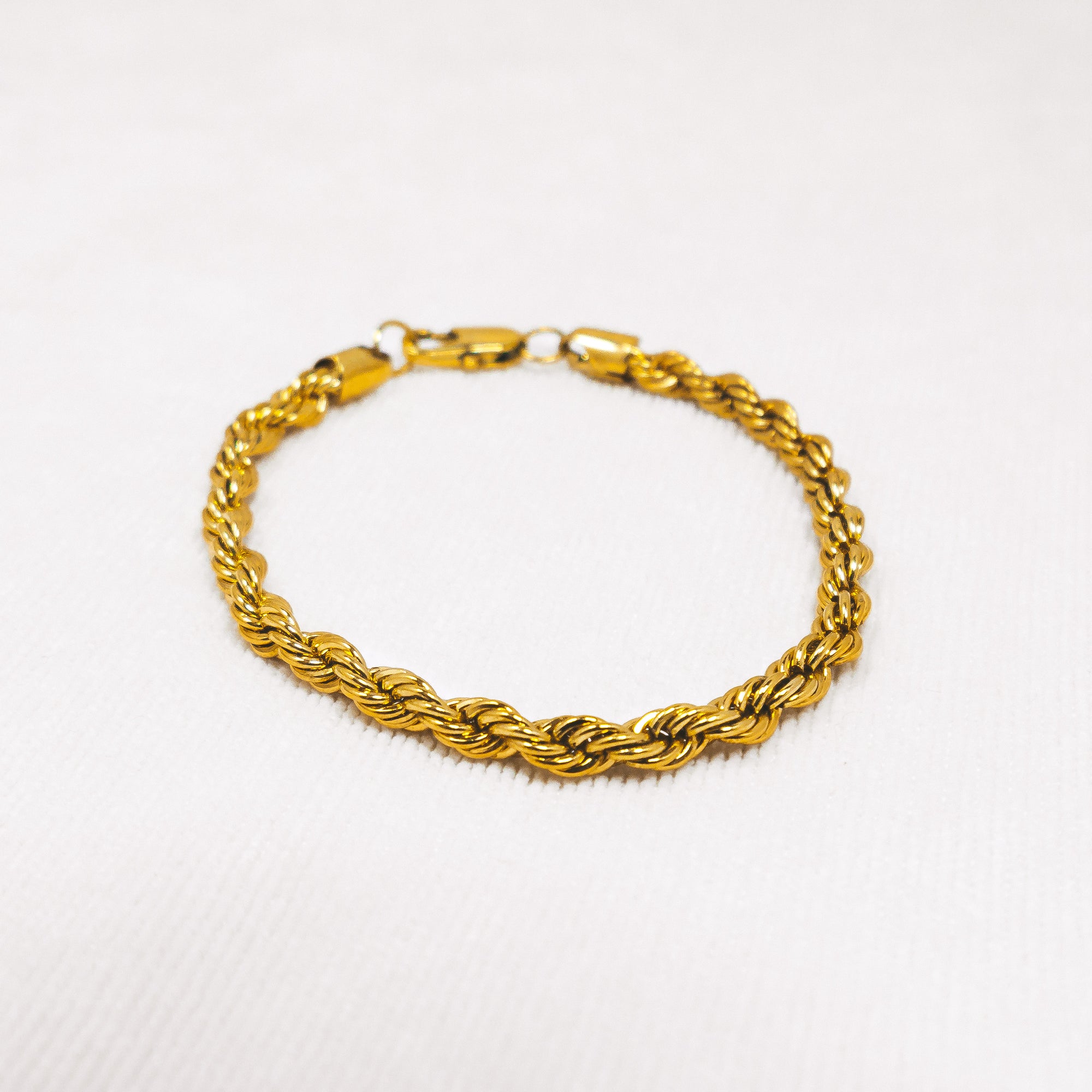 Twisted Bracelet Gold