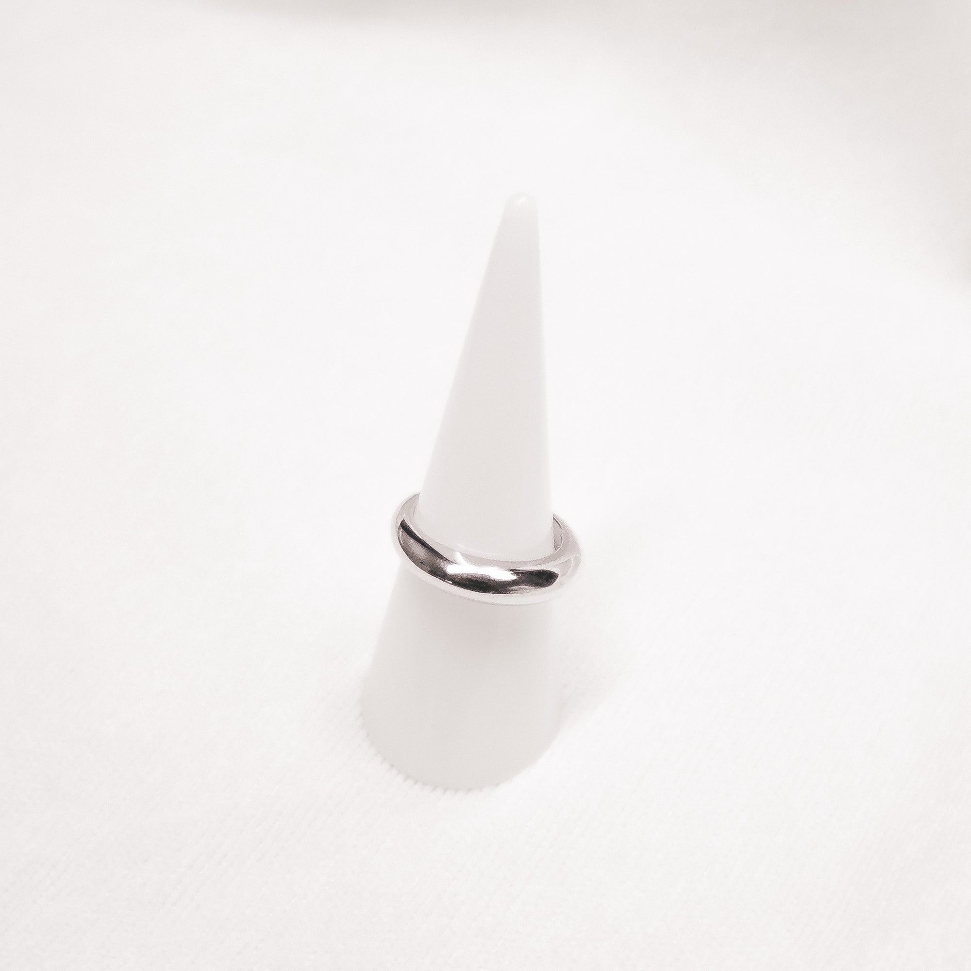 Basic Ring Silver